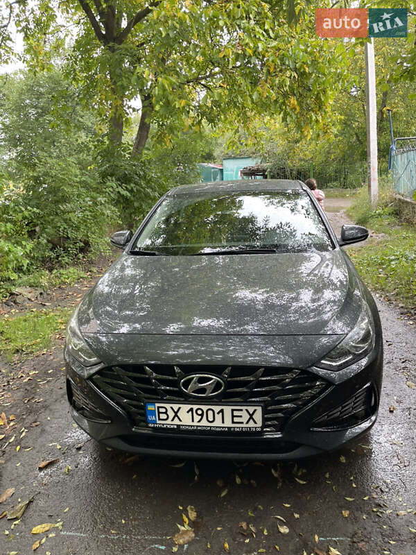 Hyundai i30 2021