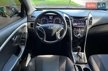 Хэтчбек Hyundai i30 2012 в 