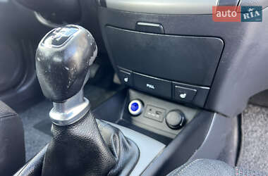 Хэтчбек Hyundai i30 2010 в 