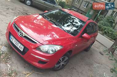 Универсал Hyundai i30 2010 в Днепре