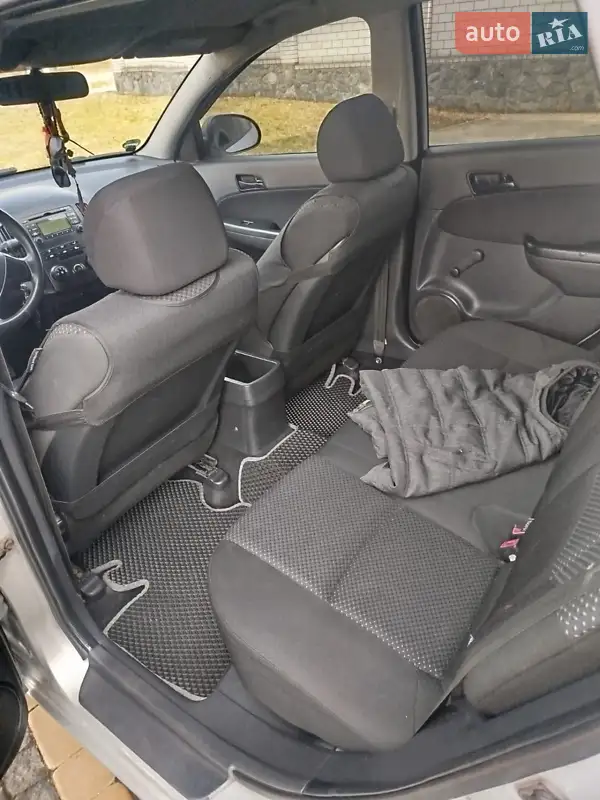 Hyundai i30 2009 VIN TMADB81SAAJ010774 фото оголошення 9 з 40