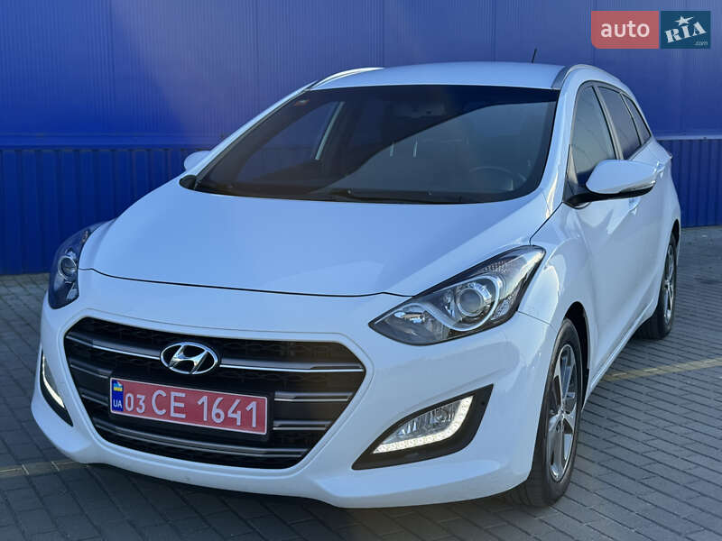 Универсал Hyundai i30 2016 в 