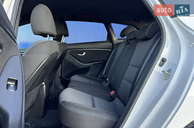 Универсал Hyundai i30 2016 в 