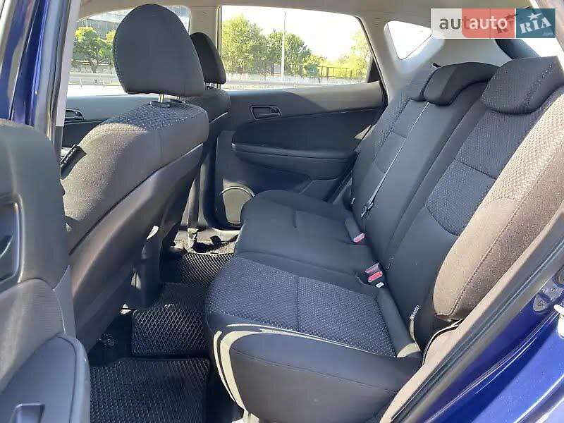 Хетчбек Hyundai i30 2011 в Дніпрі