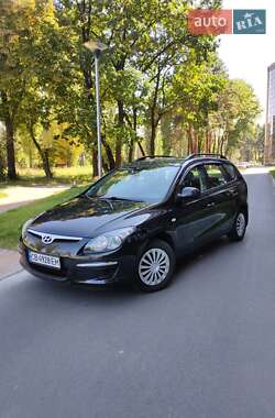 Універсал Hyundai i30 2009 в Чернігові
