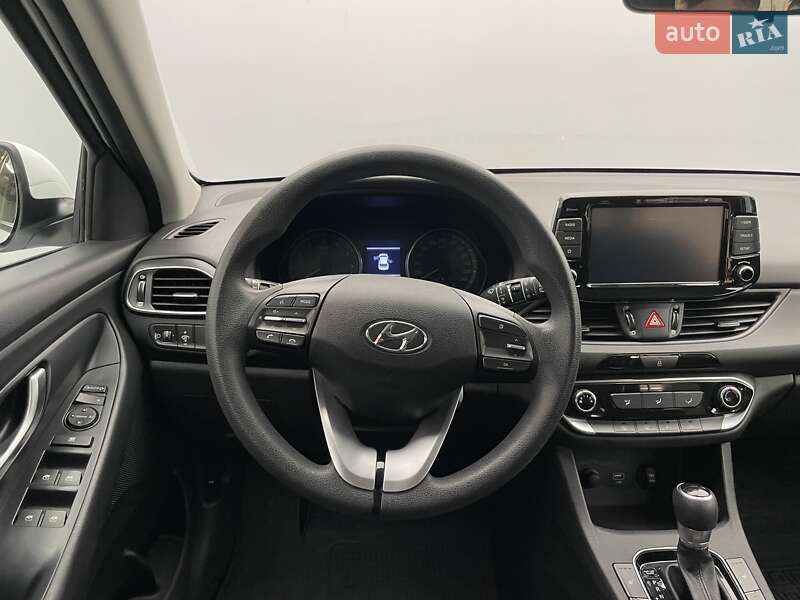 Универсал Hyundai i30 2021 в Киеве