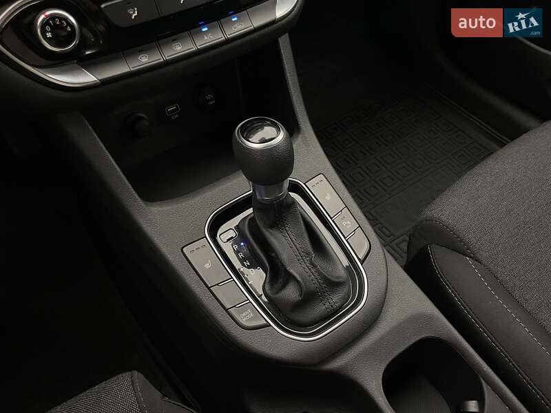 Универсал Hyundai i30 2021 в Киеве