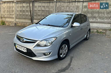 Хетчбек Hyundai i30 2011 в Києві