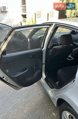 Хэтчбек Hyundai i30 2011 в 