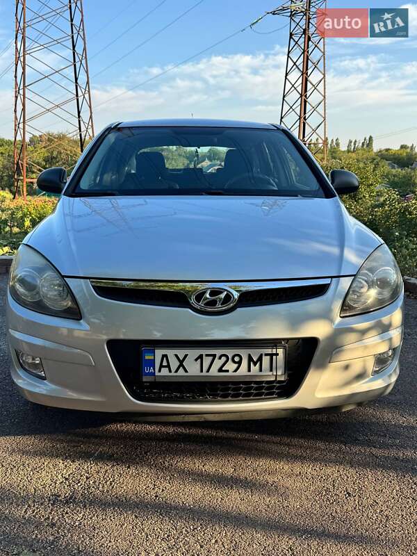 Hyundai i30 2009