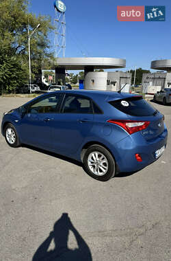 Хэтчбек Hyundai i30 2016 в 