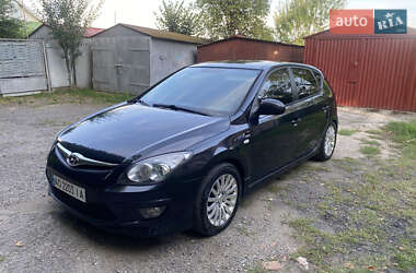 Хэтчбек Hyundai i30 2010 в Ужгороде