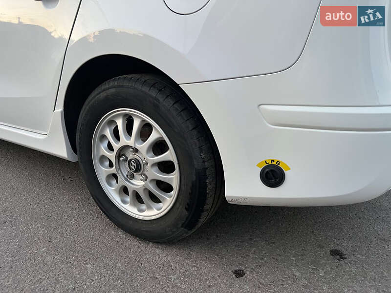 Універсал Hyundai i30 2012 в Дубні