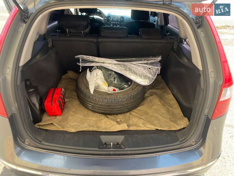Универсал Hyundai i30 2008 в Харькове фото 5 Универсал Hyundai i30 2008 в Харькове
