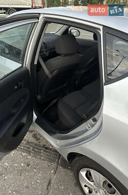 Хетчбек Hyundai i30 2008 в 