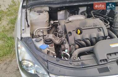 Хэтчбек Hyundai i30 2010 в 