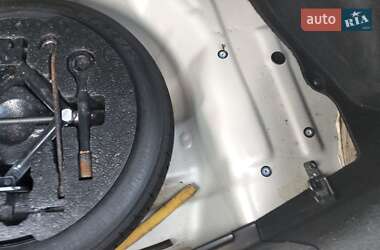 Хэтчбек Hyundai i30 2010 в 