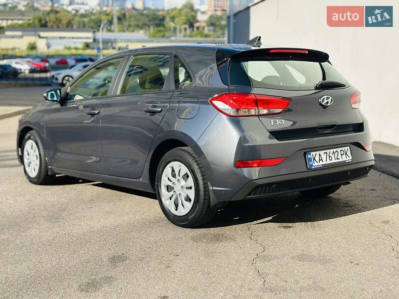 Хэтчбек Hyundai i30 2021 в Киеве