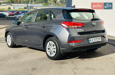 Хэтчбек Hyundai i30 2021 в 