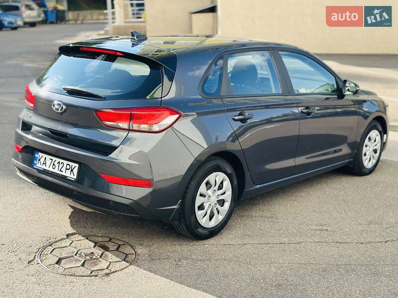 Хэтчбек Hyundai i30 2021 в Киеве