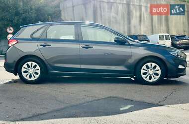 Хэтчбек Hyundai i30 2021 в 