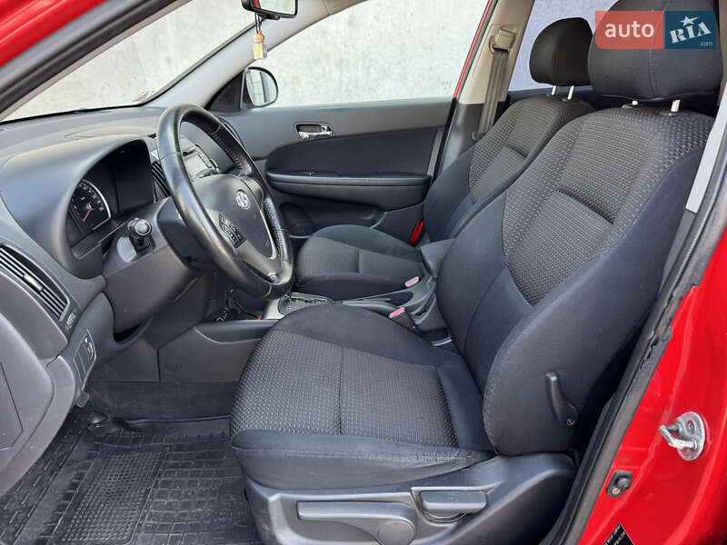 Хэтчбек Hyundai i30 2009 в Киеве фото 10 Хэтчбек Hyundai i30 2009 в Киеве