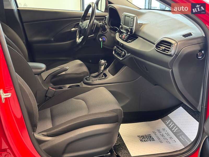 Универсал Hyundai i30 2019 в Львове