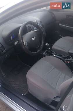 Універсал Hyundai i30 2010 в 