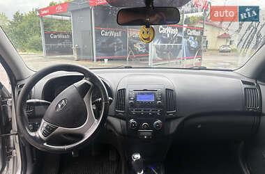 Универсал Hyundai i30 2012 в 