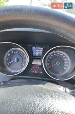 Хэтчбек Hyundai i30 2013 в 