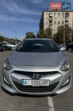 Хэтчбек Hyundai i30 2014 в 
