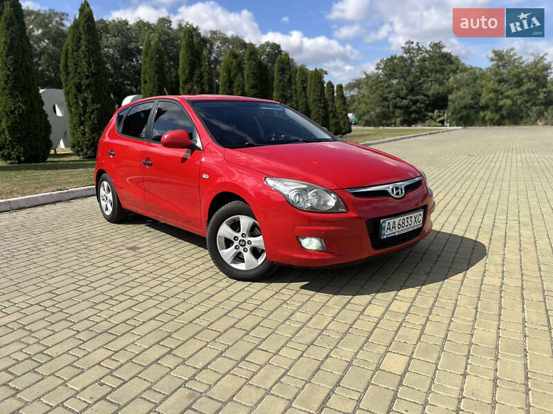 Hyundai i30 2010