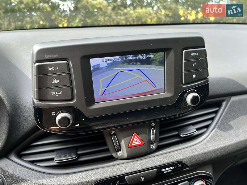 Хэтчбек Hyundai i30 2017 в Киеве