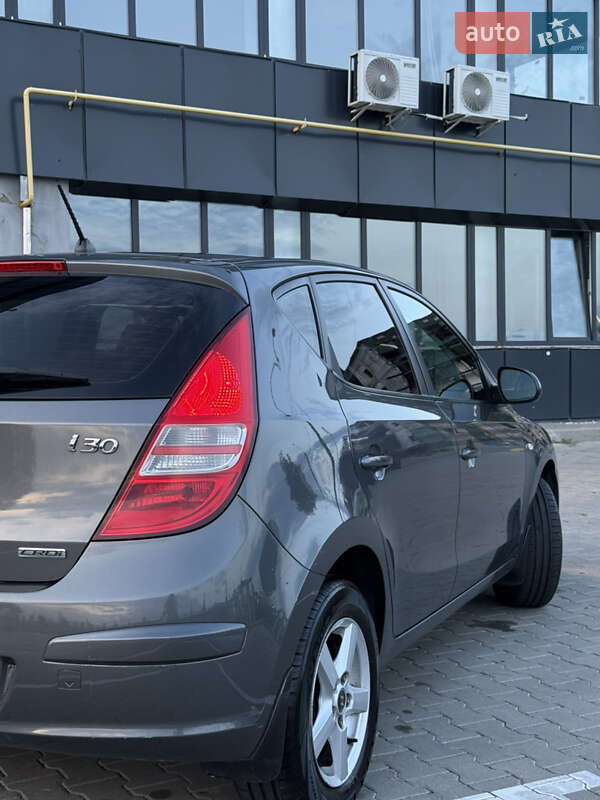 Хэтчбек Hyundai i30 2009 в Тернополе