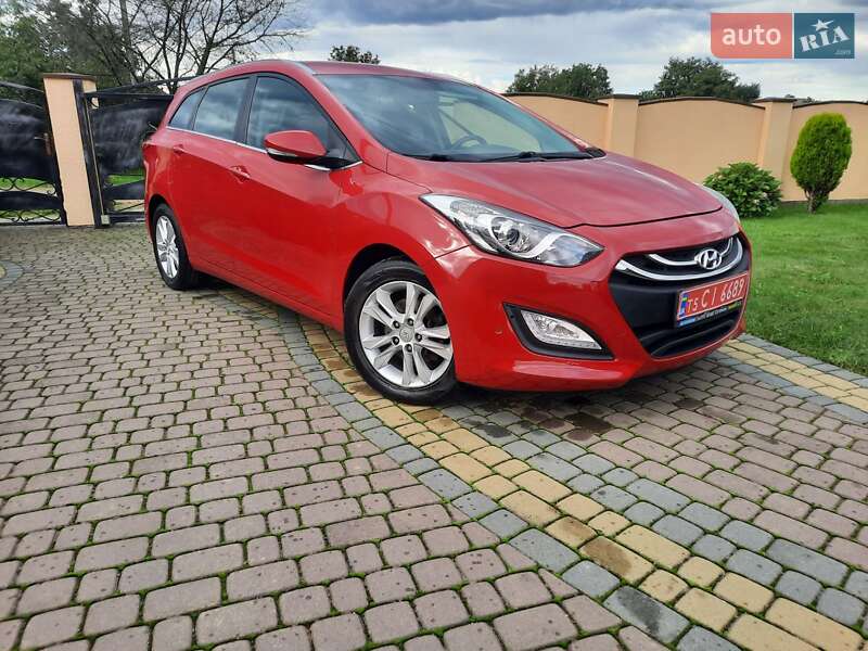 Универсал Hyundai i30 2015 в 