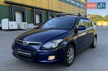 Хэтчбек Hyundai i30 2008 в 