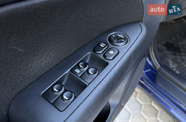 Хэтчбек Hyundai i30 2008 в 