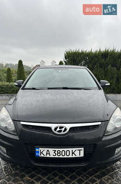 Хетчбек Hyundai i30 2009 в Дніпрі