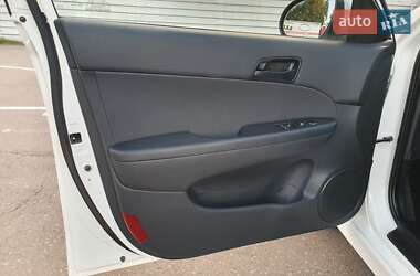 Хэтчбек Hyundai i30 2011 в 