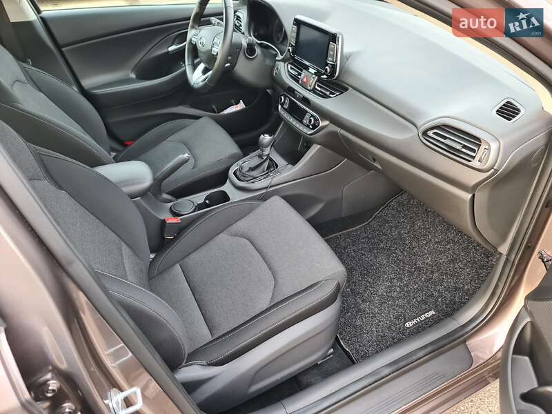 Универсал Hyundai i30 2021 в Киеве