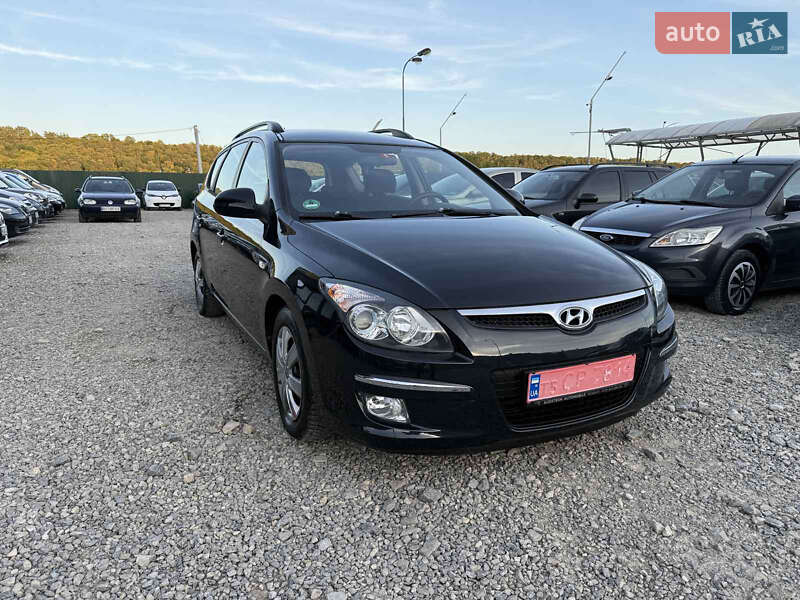 Хэтчбек Hyundai i30 2009 в Тернополе