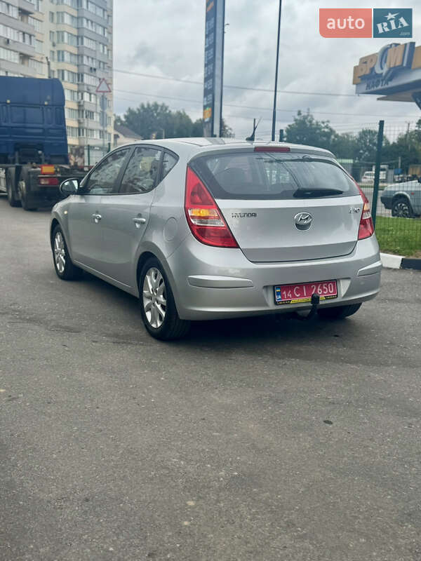 Хэтчбек Hyundai i30 2007 в Виннице