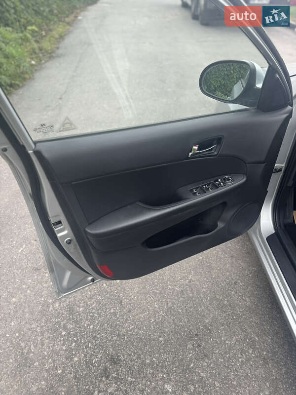 Хэтчбек Hyundai i30 2007 в Виннице