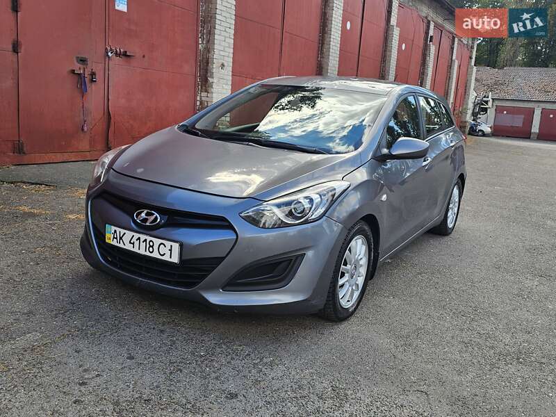 Hyundai i30 2013