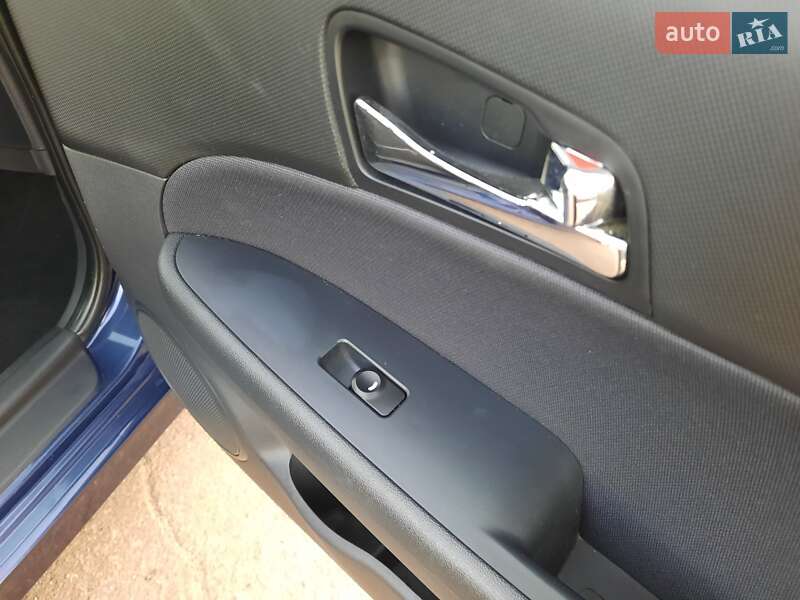 Универсал Hyundai i30 2011 в Полтаве