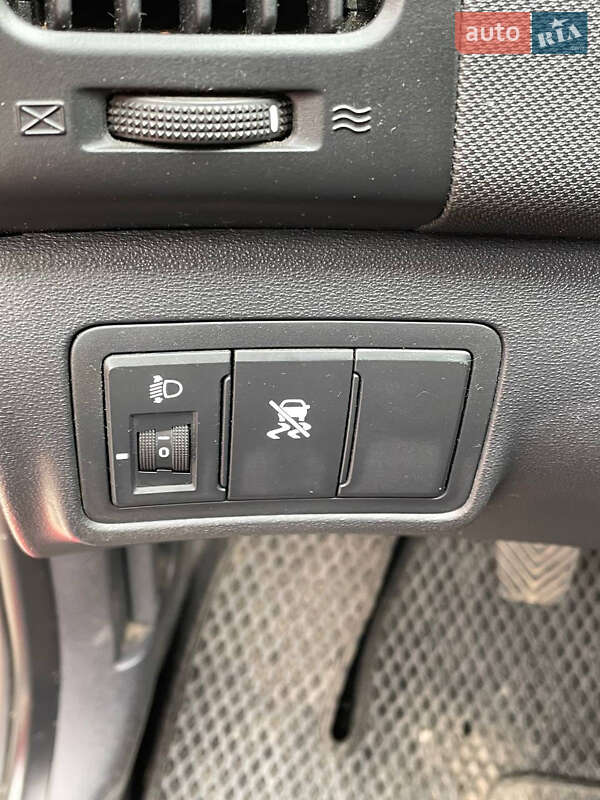 Хэтчбек Hyundai i30 2009 в Макарове фото 16 Хэтчбек Hyundai i30 2009 в Макарове