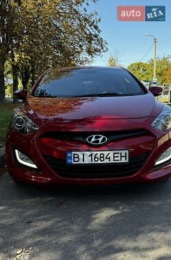 Хэтчбек Hyundai i30 2012 в 