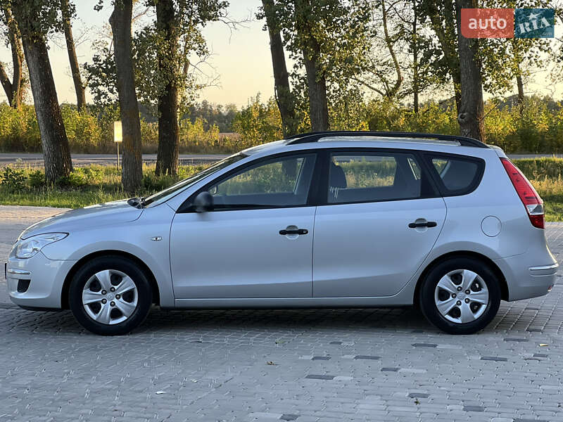 Универсал Hyundai i30 2009 в Виннице