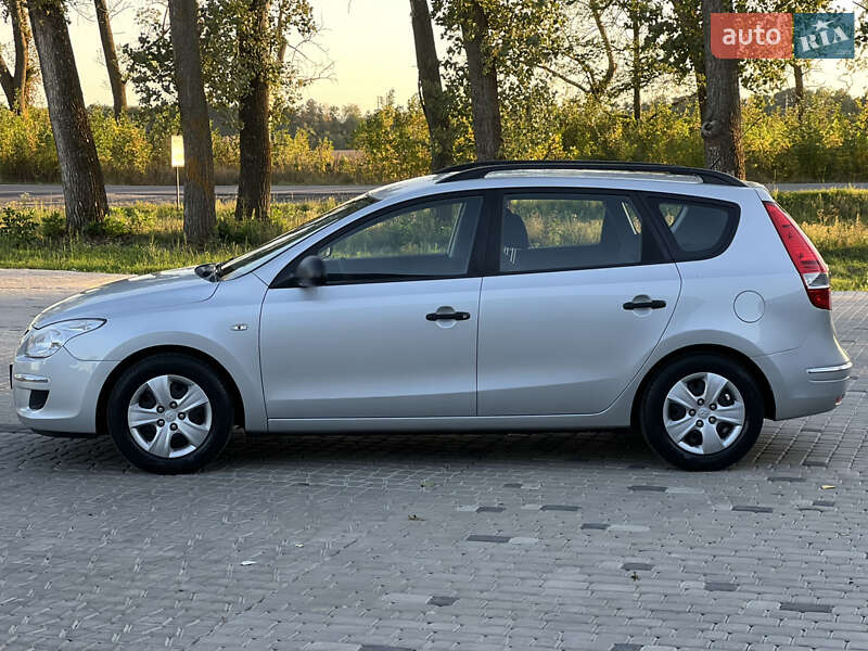 Универсал Hyundai i30 2009 в Виннице