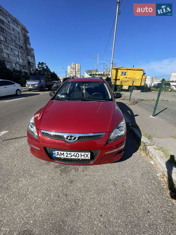 Універсал Hyundai i30 2009 в Києві фото 20 Універсал Hyundai i30 2009 в Києві